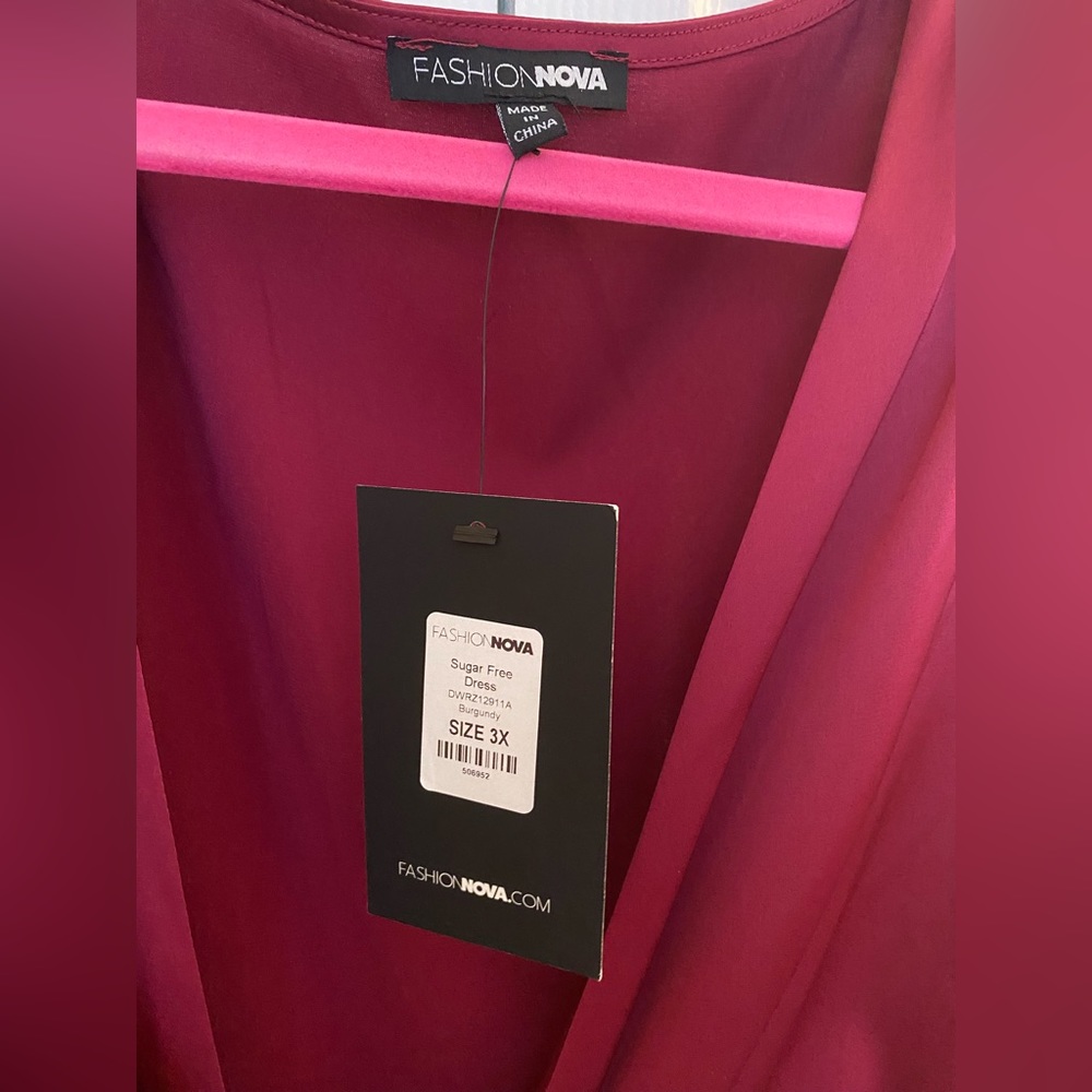 Fashion Nova silky dress size 3x